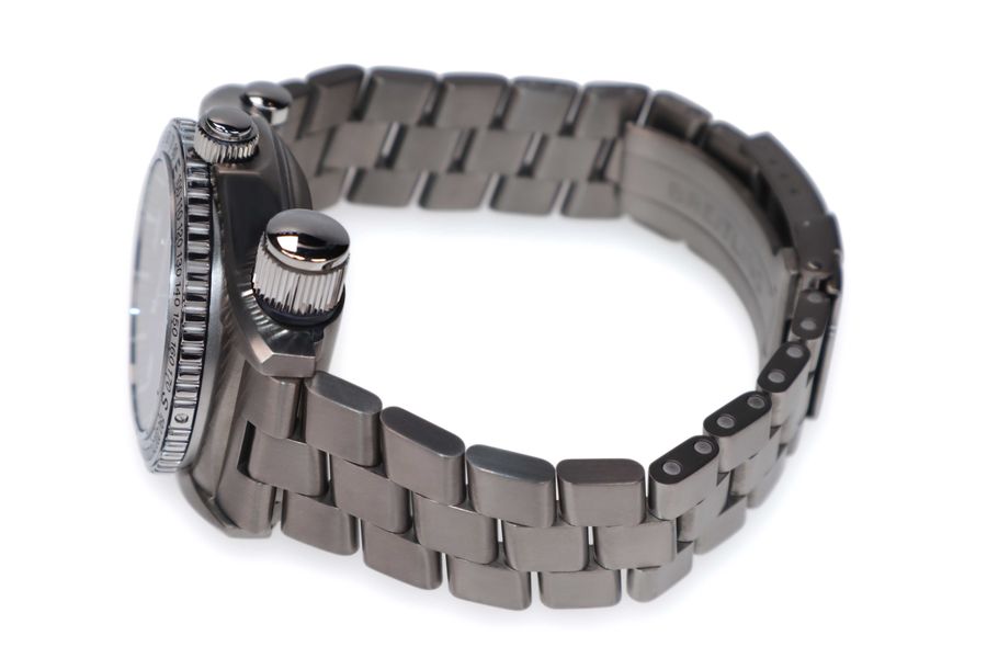 Breitling Emergency E76321